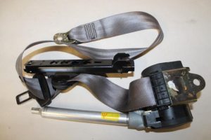 17789592 – 8D08577056PT – Veiligheidsgordel links-voor