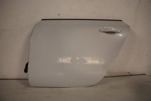 17826824 – 4G8833051AS9R – Portier 4Deurs links-achter