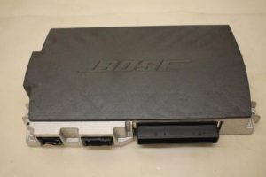 17801165 – 4G0035223C – Radioverstärker