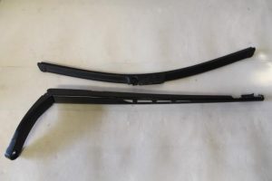 17793720 – 4F1955410 – Scheibenwischerarm vorne