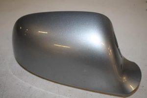 17805903 – 8T0857528E – Spiegelkap rechts