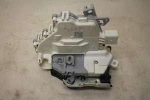 17799203 – 8J2837016C – Deurslot Mechaniek 4Deurs rechts-voor