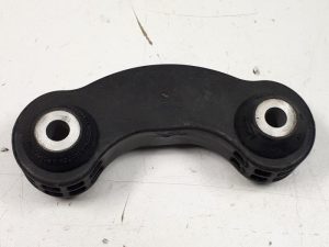 19777350 – 4F0505465Q – Anti-roll bar guide