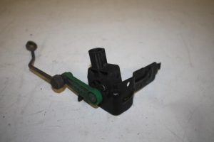 17827873 – 4F0941285B – Xenon height adjustment