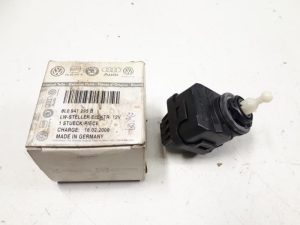22115149 – 8L0941295B – Koplampmotor