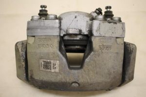 17796399 – 4G0615124C – Remklauw (Tang) rechts-voor