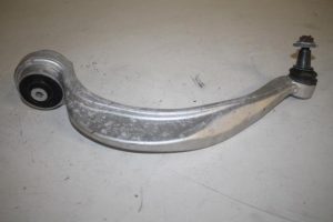 17804081 – 4H0407694E – Draagarm rechts-voor