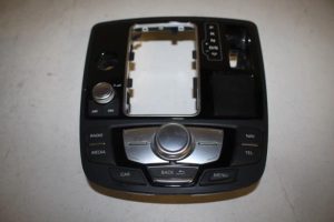 17818546 – 4G2919610F – Regelunit Multi Media