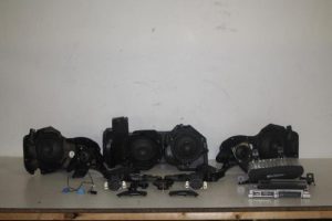 17811262 – 4G8035 – Speakerset