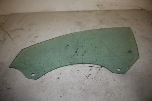 17824614 – 8P4845201B – Door window 4-door, front left