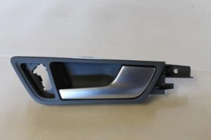 17792317 – 8R0839020AAZ3 – Portiergreep 4Deurs rechts-achter