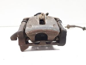 18639002 – 8K0615403B – Remklauw (Tang) links-achter