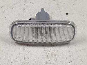 22048335 – 8N0949127A – Indicator lens, front left