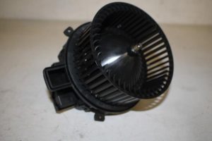 17818236 – 4M1820021A – Kachel Ventilatiemotor