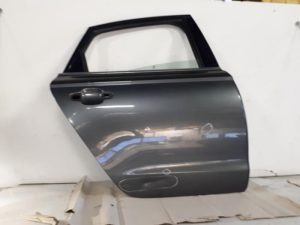 19068120 – 4G5833052Z7S – Portier 4Deurs rechts-achter