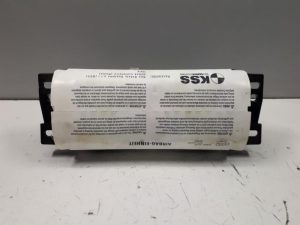 18625129 – 8R0880204E – Right airbag (dashboard)