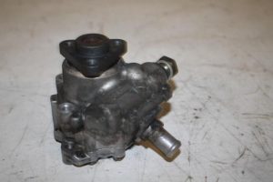 17831361 – 8E0145155N – Lenkkraftverstärker Pumpe