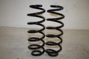 17811043 – 8R0511115DB – Rear coil spring