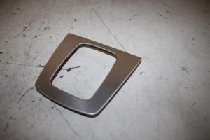 17823605 – 8E0864261AT25W – Sierstrip