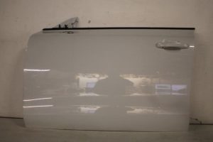 17826826 – 4G8831051AS9R – Portier 4Deurs links-voor