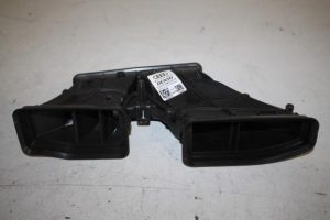 17810732 – 4G1819389A – Luchtgeleider