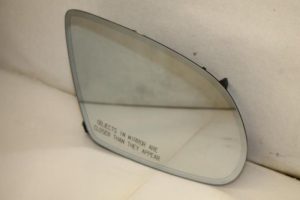 17800848 – 4H0857536G – Mirror glass, right