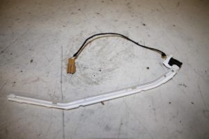 17824010 – 4KE947093A – Lamp