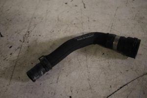 17813099 – 4G0122109F – Kühlerschlauch