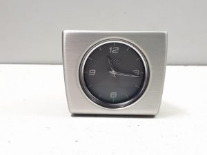 21281610 – 4H0919204P – Uhr