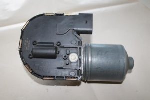 17786539 – 4F1955119 – Front wiper motor