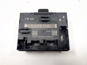 19723952 – 4H0959792H – Centrale Deurvergrendelings Module