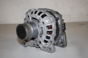 17825655 – 04E903015A – Dynamo