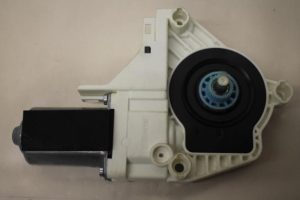 17796826 – 8K0959801A – Raammotor Portier