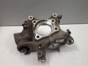 21864776 – 8W0505431Q – Achsschenkel links hinten