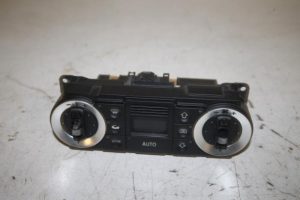 17814081 – 8N0820043B98 – Kachel Bedieningspaneel