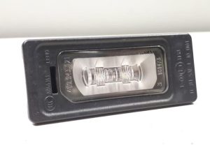 20821035 – 4G0943021 – Registration plate light