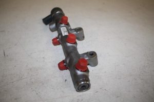 17804615 – 059130090CS – Brandstofverdeler