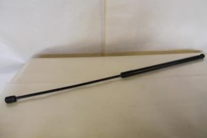 17791818 – 8T0823359 – Gasdemper Motorkap links