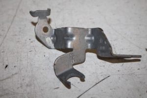 17808304 – 4H0971502J – Steun (diversen)