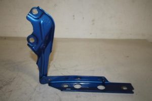 17819203 – 4G8823302E – Bonnet Hinge