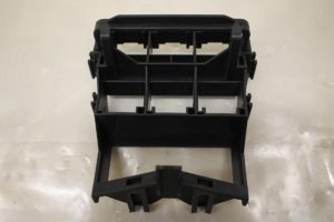 17797362 – 8K0937545B – Steun (diversen)