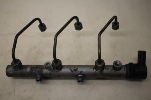 17796452 – 059130090AB – Brandstofverdeler