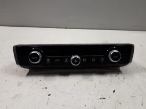 18932452 – 8V0820043CIMJ – Climatronic Panel