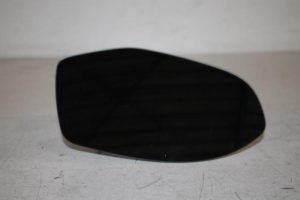 17810789 – 4G8857535E – Mirror glass, left