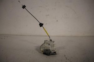 17810149 – 8J2837016E – Deurslot Mechaniek 4Deurs rechts-voor