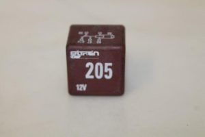 17792437 – 431951253D – Relais