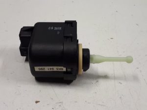 22115887 – 6K5941295 – Headlight motor