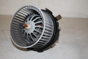 17824207 – 8K2820021 – Kachel Ventilatiemotor