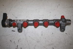 17812119 – 03L130089Q – Brandstofverdeler