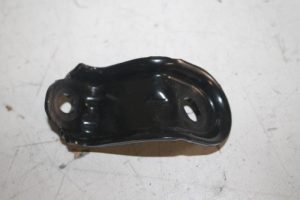 17805546 – 059260695B – Steun (diversen)